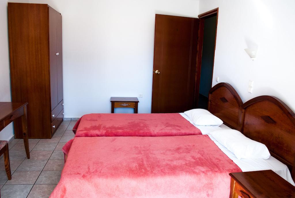 Hotel Gigilos Omalos Chania  Bilik gambar